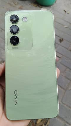 vivo y 100 olny 4month use