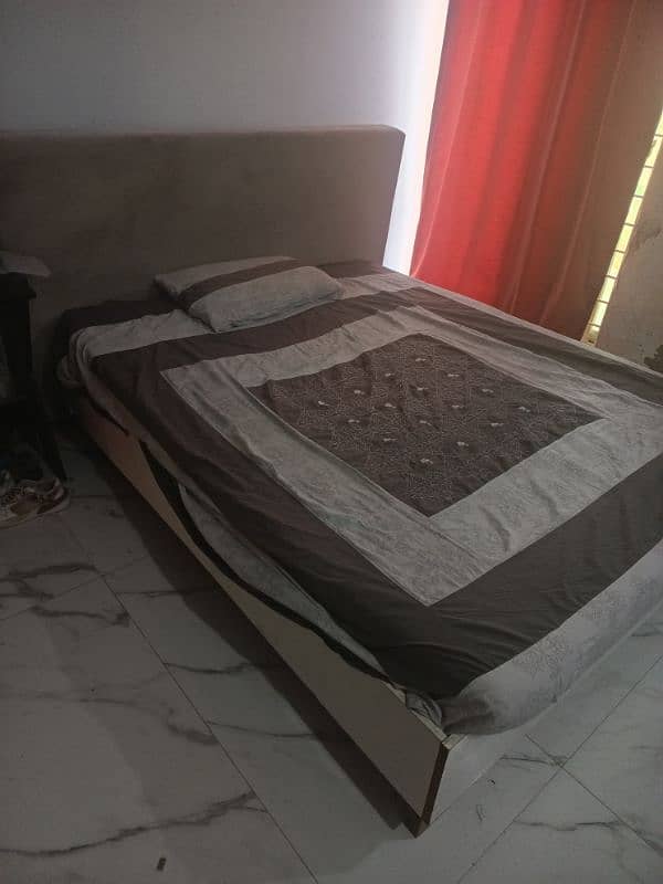 bed with mattress 2