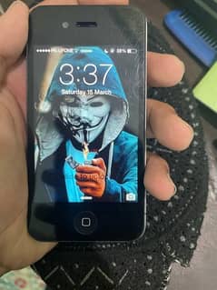 iphone 4 official Pta approved 32gb lush condition 03392608091