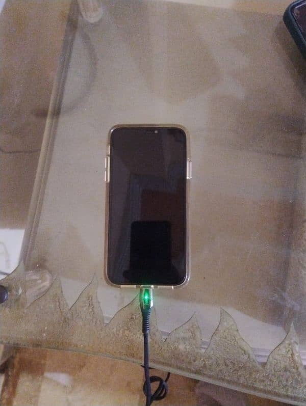 Iphone 11 - Purple Color - 64 GB - Non PTA 0