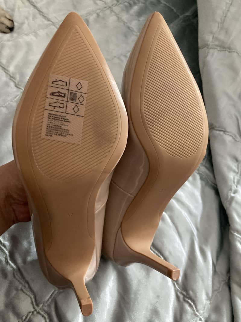 H&M Women heels 2