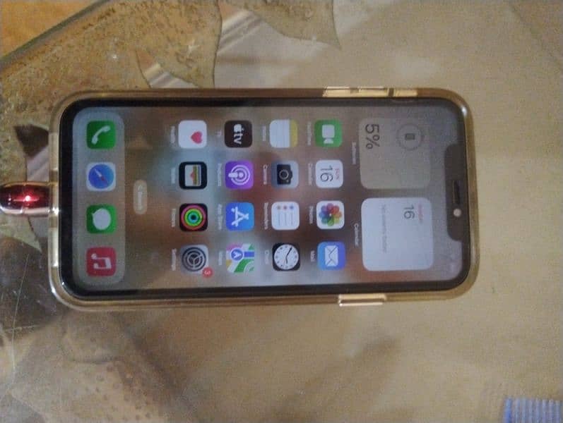 Iphone 11 - Purple Color - 64 GB - Non PTA 3