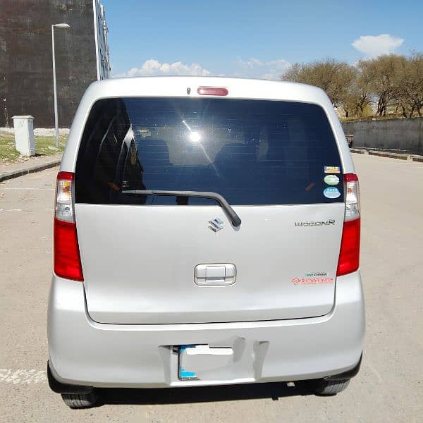 Suzuki Wagon R 2017 3