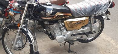 Honda cg125 black gold