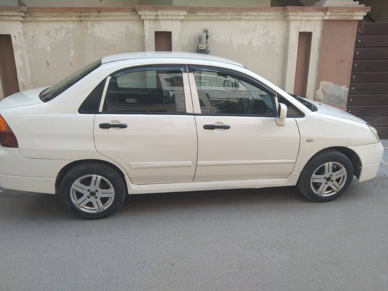 Suzuki Liana 2007 4