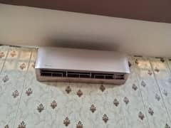 Dawlance DC  inverter 1.5 chilled cooling behtreen condition ha