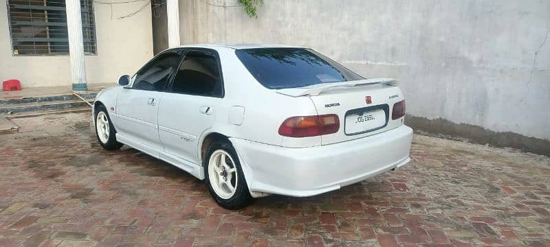 Honda Civic EXi 1994 11