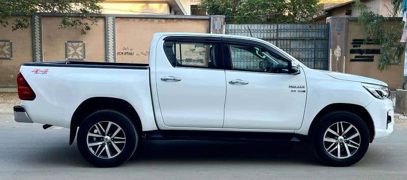 Toyota Hilux 2019 6