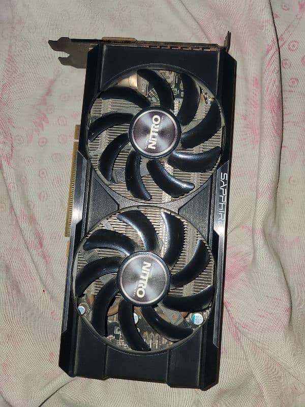 AMD RADEON 4