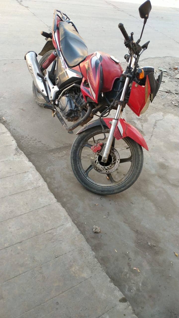 Honda CBR 150R 2018 0