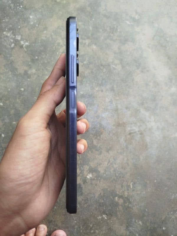 Infinix hot 30 8