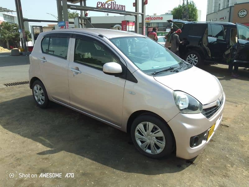 Daihatsu Mira 2014 1