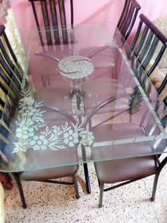 Dining Table with 6 chairs for sale in Karachi