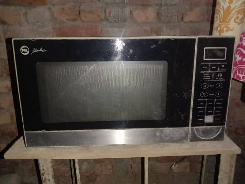 microwave oven 0