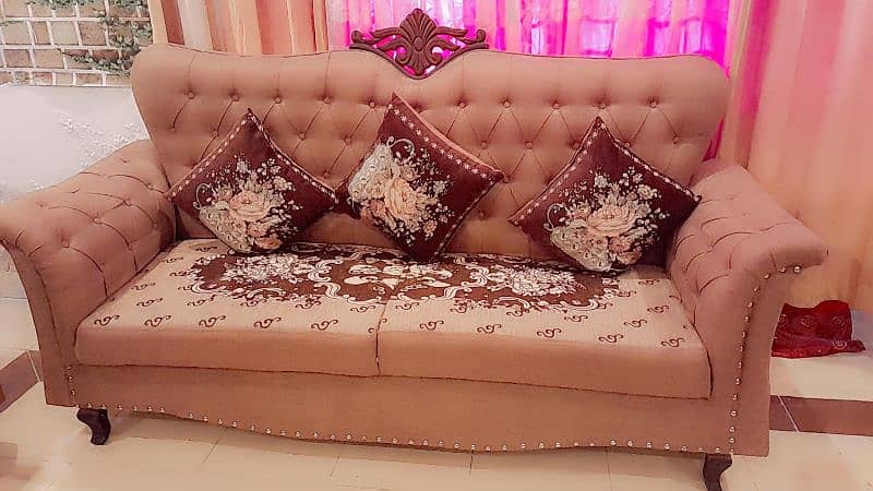 8 seater sofa seat with three tables 1