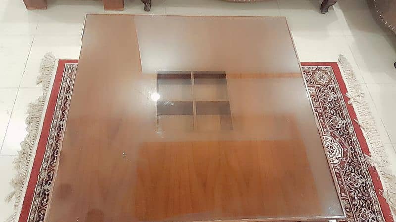 8 seater sofa seat with three tables 6