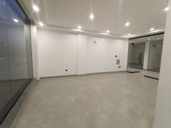 COMMERCIAL SHOP FOR RENT VERY AT REASONABLE PRICE MOST PRIME LOCATION OF BAHRIA TOWN LAHORE