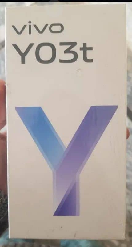 Vivo Y03  4+4/228 Lush condition 0