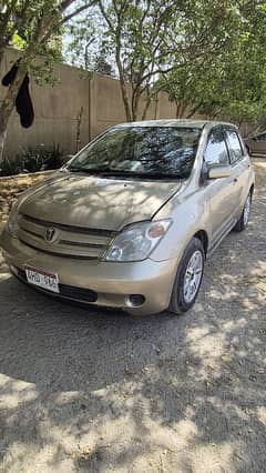 Toyota IST 2002