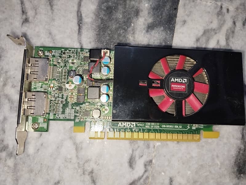 amd radeon r7 450 DDR5 0