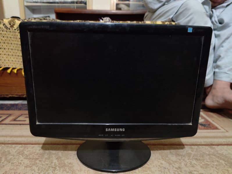 Samsung 19inch  monitor 0