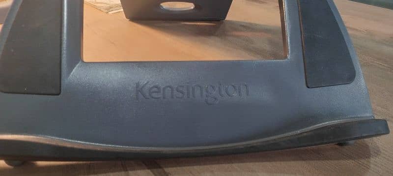 Original Kensington Laptop & Tablet Stand 3