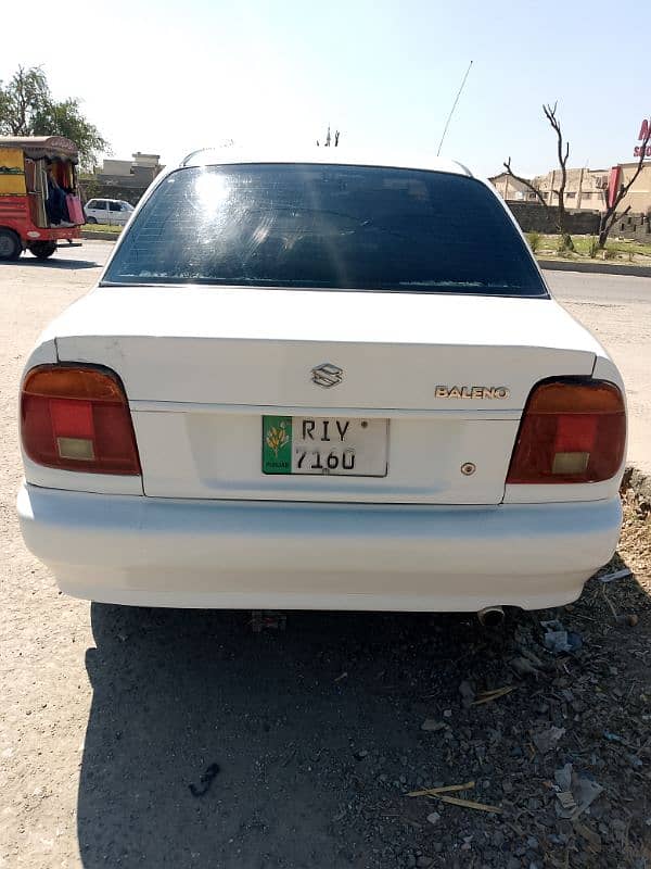 Suzuki Baleno 2002 3