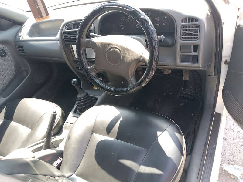 Suzuki Baleno 2002 9