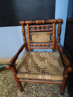 Sindhi Chairs 4 Seater