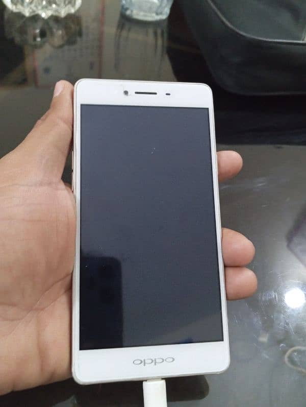 One Hand Used Oppo A51 in Lush Condition 1