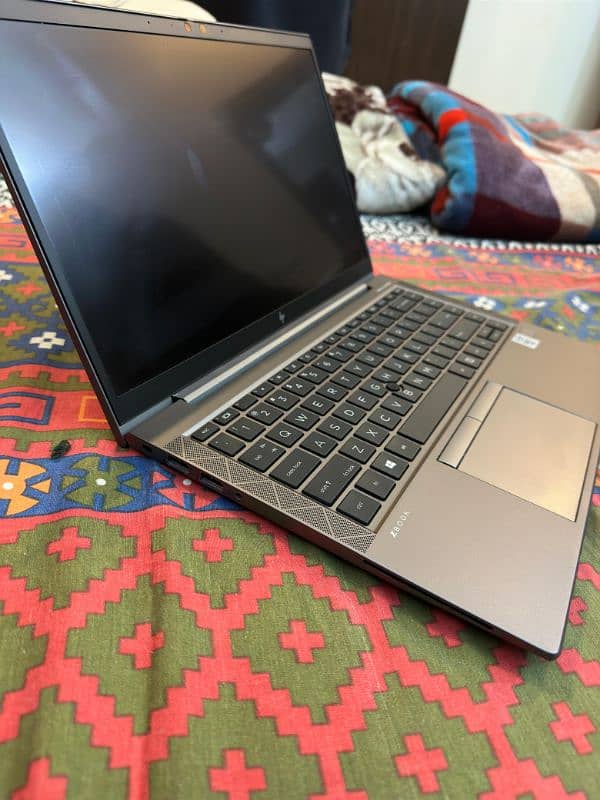 Hp Zbook Firefly 14 G7 2