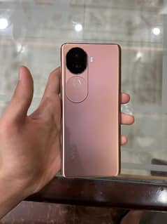 Vivo v40e