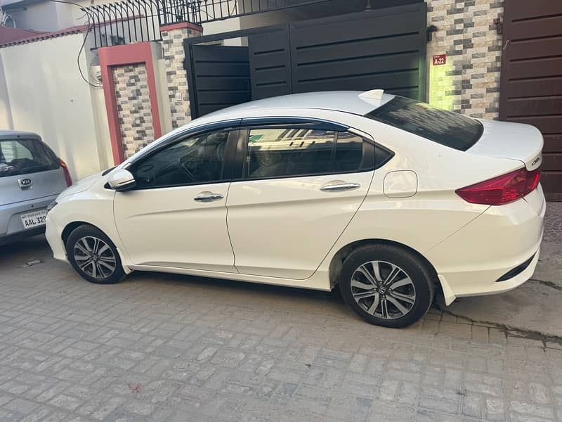 Honda City Aspire 2022 6