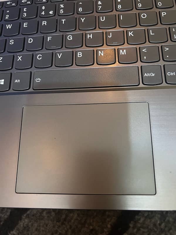 Lenovo thinkbook 8