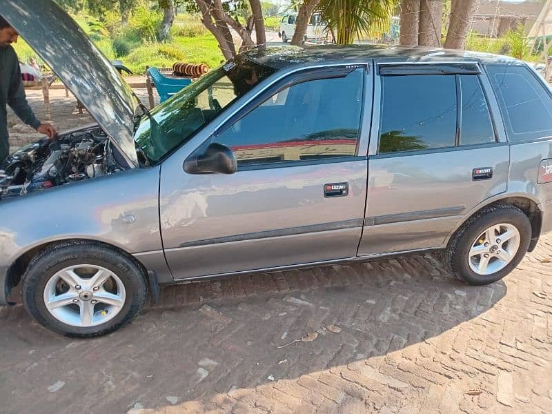 Suzuki Cultus 2010 2