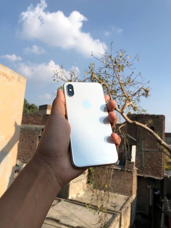 1 phone x 0