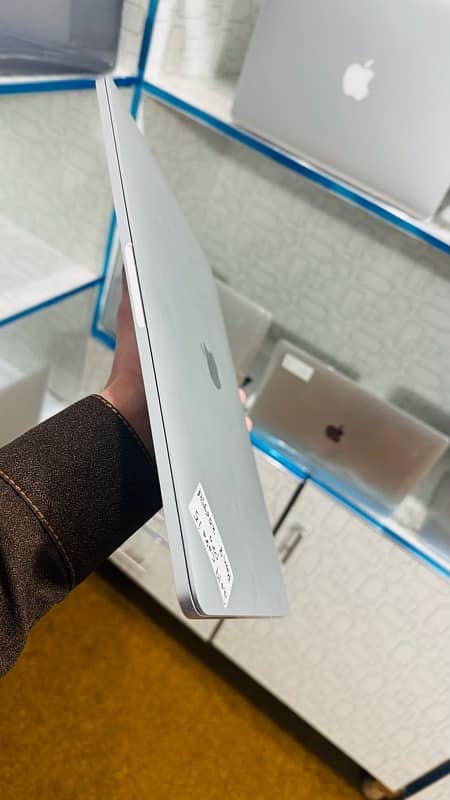 MacBook Pro 2019 6