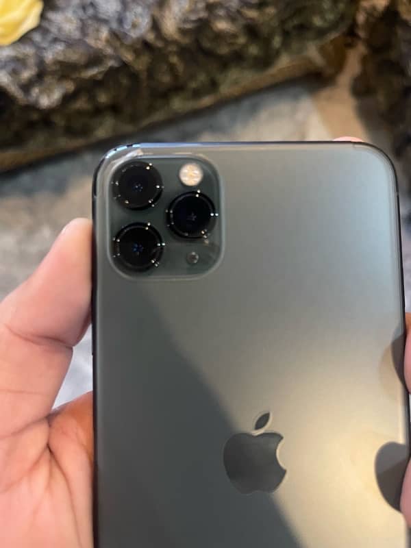 Iphone 11 pro Max 1