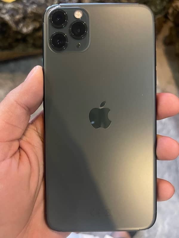 Iphone 11 pro Max 2