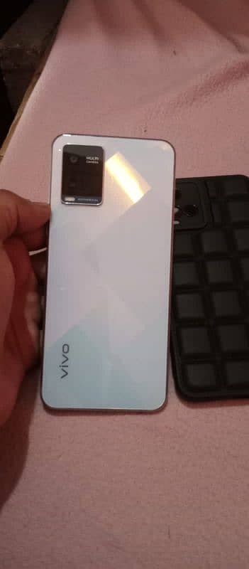 Vivo Y21s 8/256 6