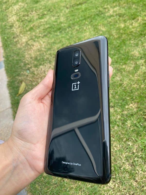 OnePlus 6 8/128 Dual 7