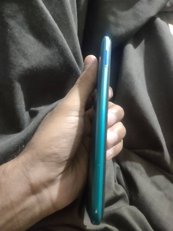 Tecno Spark 5 Pro With Box And Charger 3