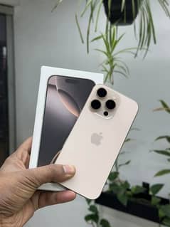 i Phone 8plus, 11,12,13,14,15 pro max on instalment Whatsap 3062623924