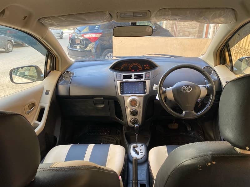 Toyota Vitz 2007 Reg 2010 Climate Control AC 5