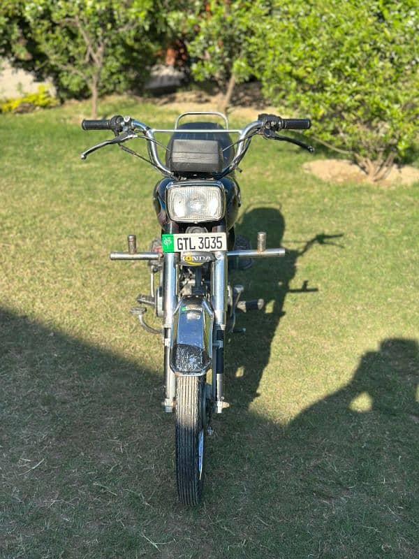 Honda CD 70 2012 4