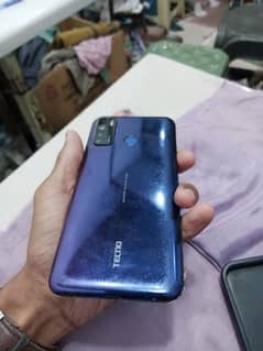 Tecno camon 15 (4)gb (128)gb content 03100044654