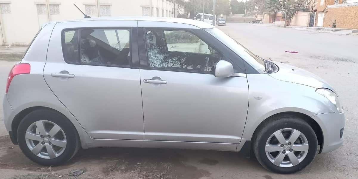 Suzuki Swift 2014 12