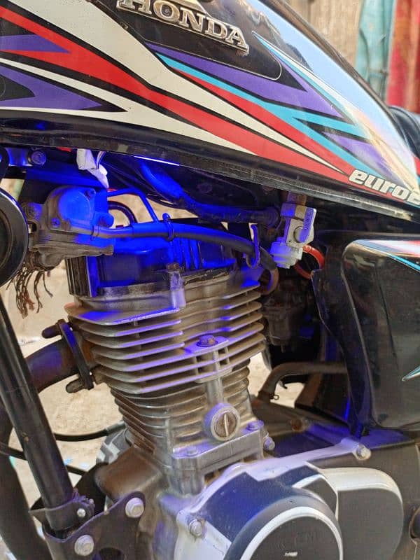 CG 125 Model 2019 6