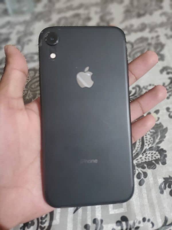 iPhone xr 1