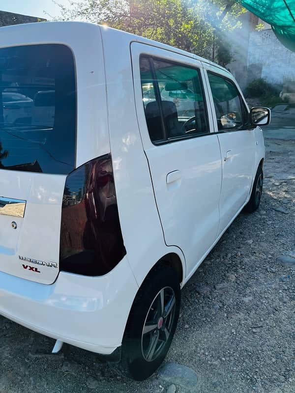 Suzuki Wagon R 2019 4